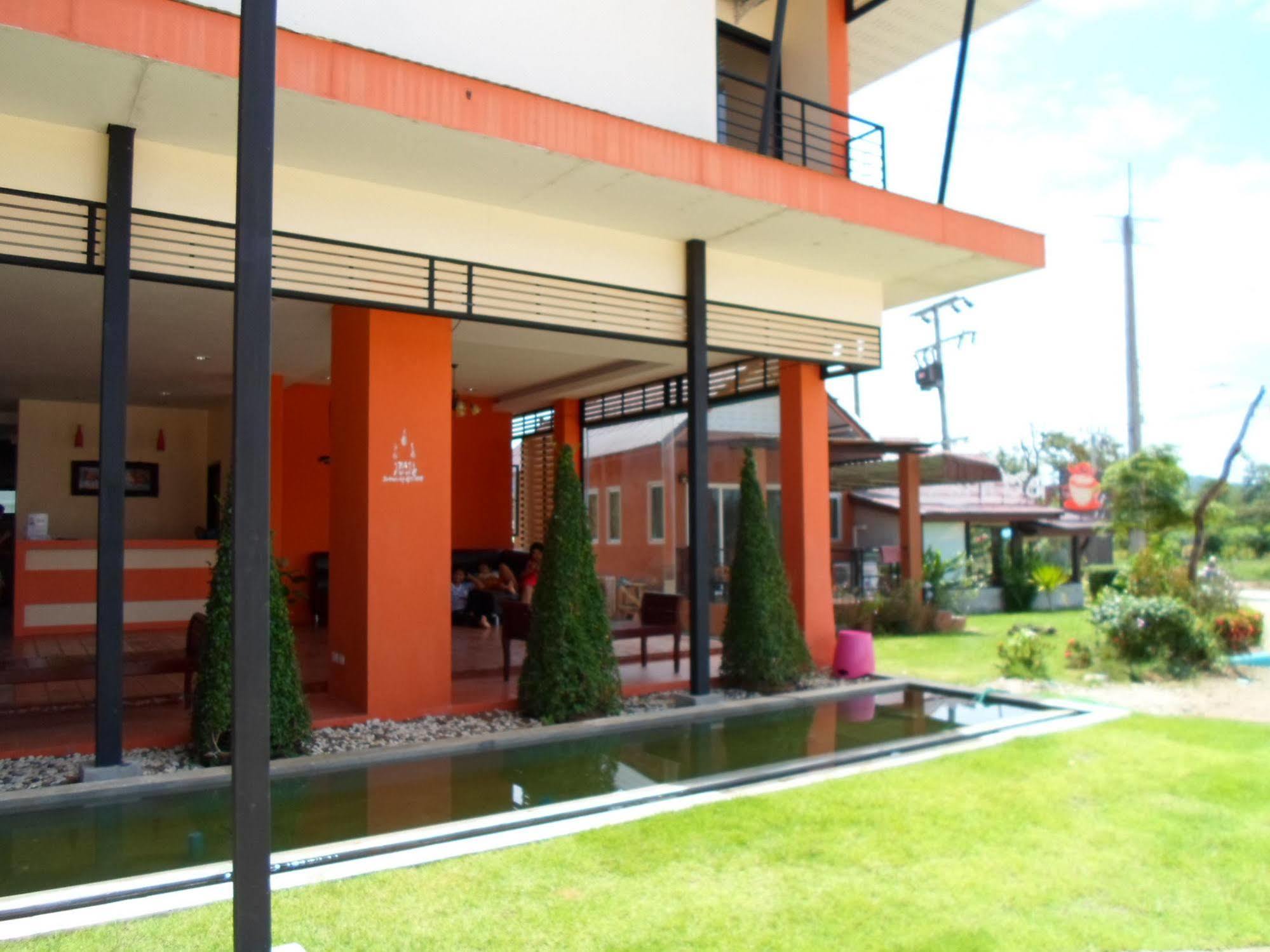 Bantatuk Resort & Restaurant Ban Tha Khun Exteriör bild