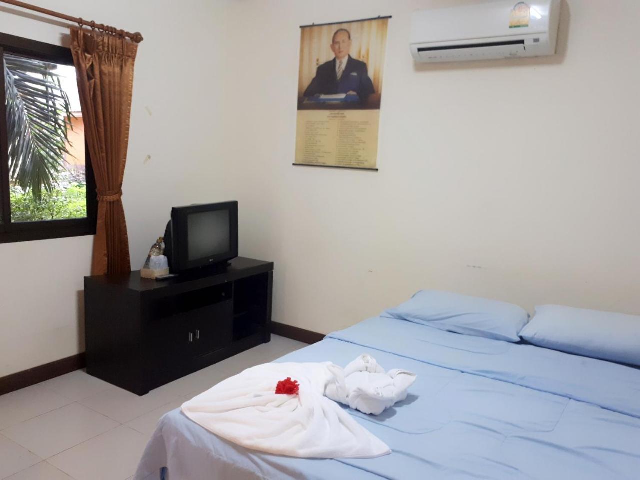 Bantatuk Resort & Restaurant Ban Tha Khun Exteriör bild